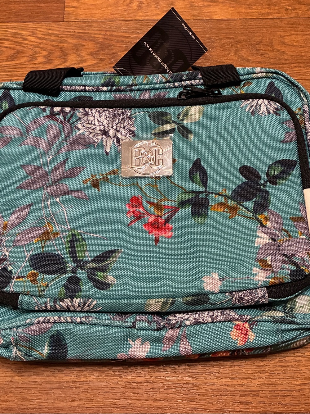 Bang & Carsen  Floral Cosmetic Travel Bag with Multicolor Blooms NWT